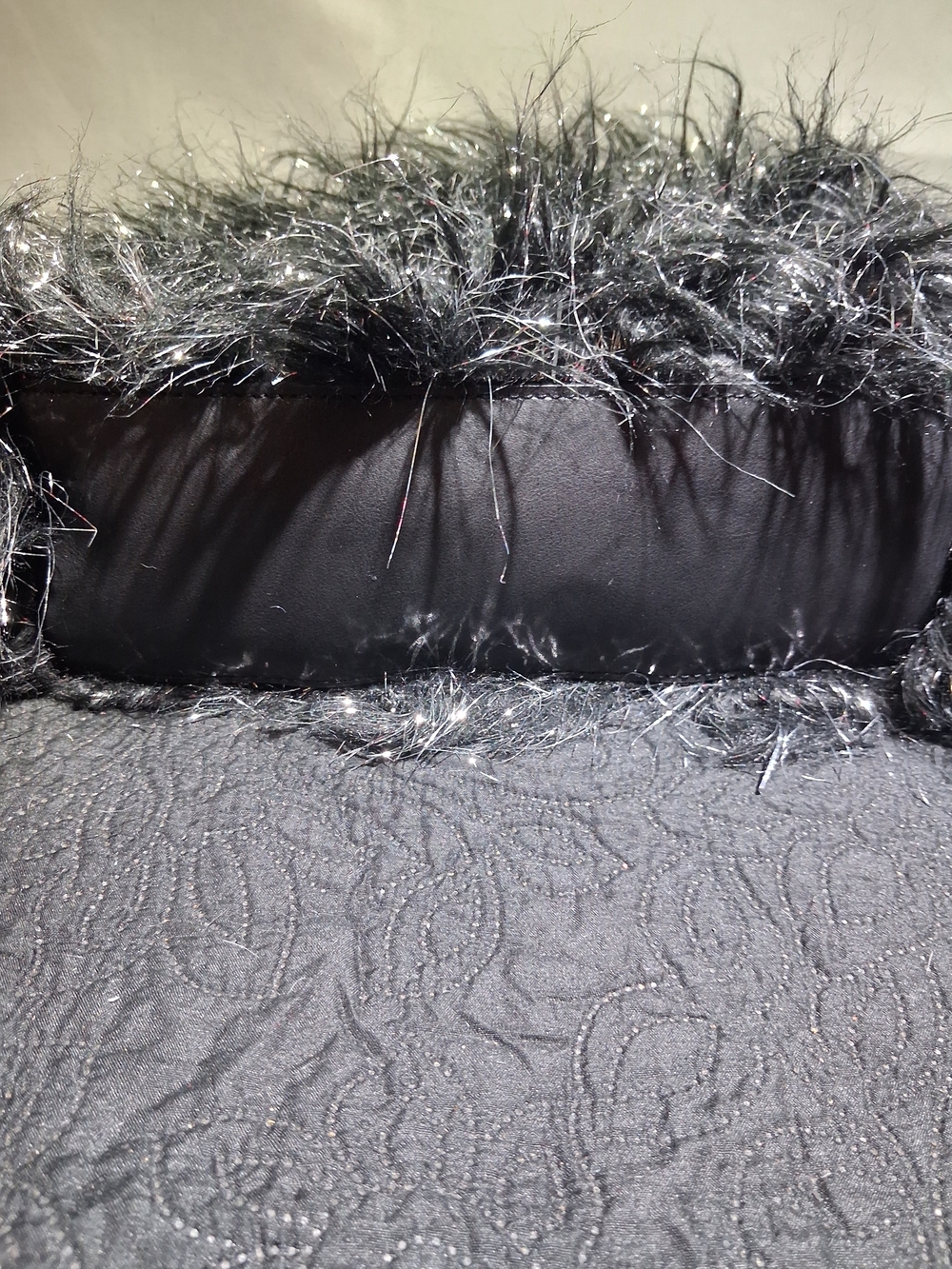 Marc Jacobs Black Shaggy Faux-Fur “Creature” Tote with Metallic Threads - Picture 7 of 7